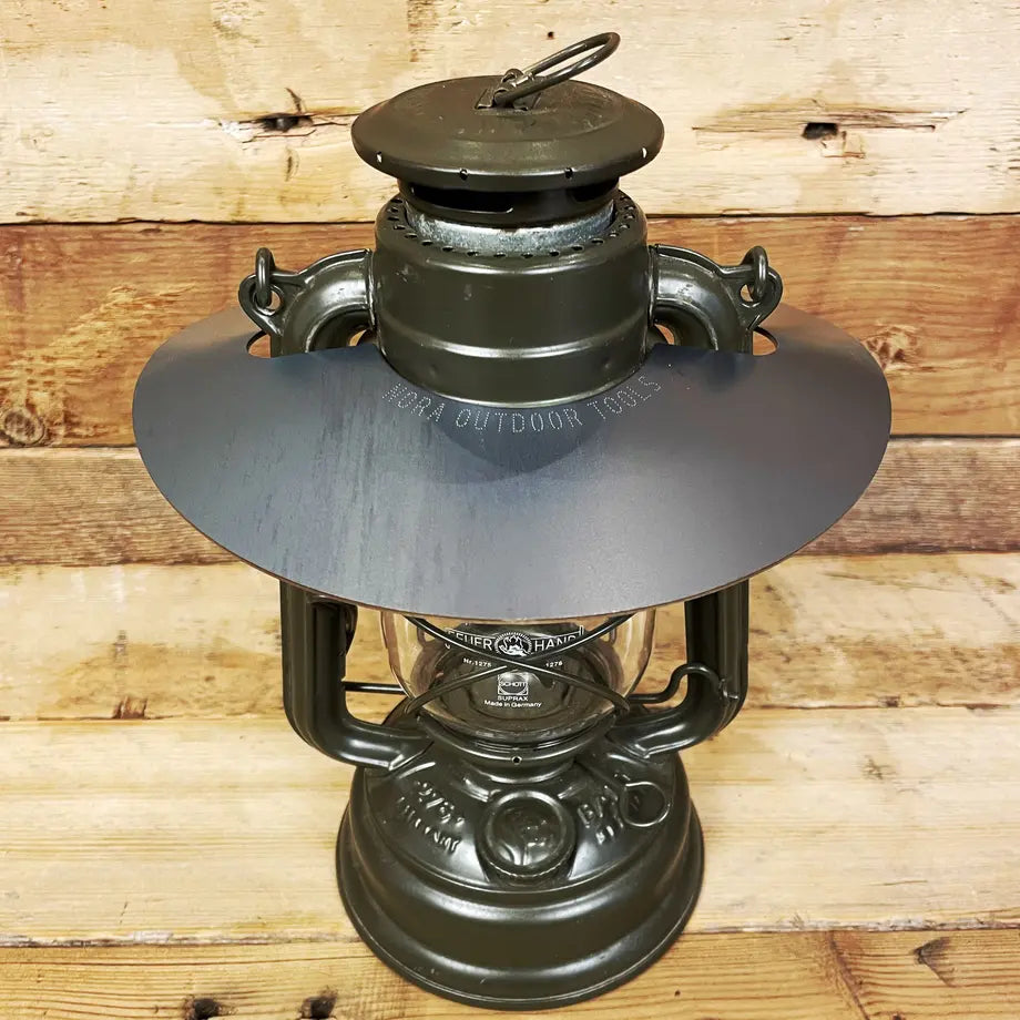 野良シェード「くろがね」黒皮鉄1.6mm フュアハンド276・DIETZ78用(写真のランタンは付属しません)